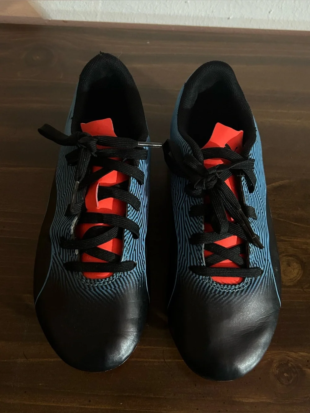 Kids Size 4 Blue Black Red Puma Soccer Cleats
